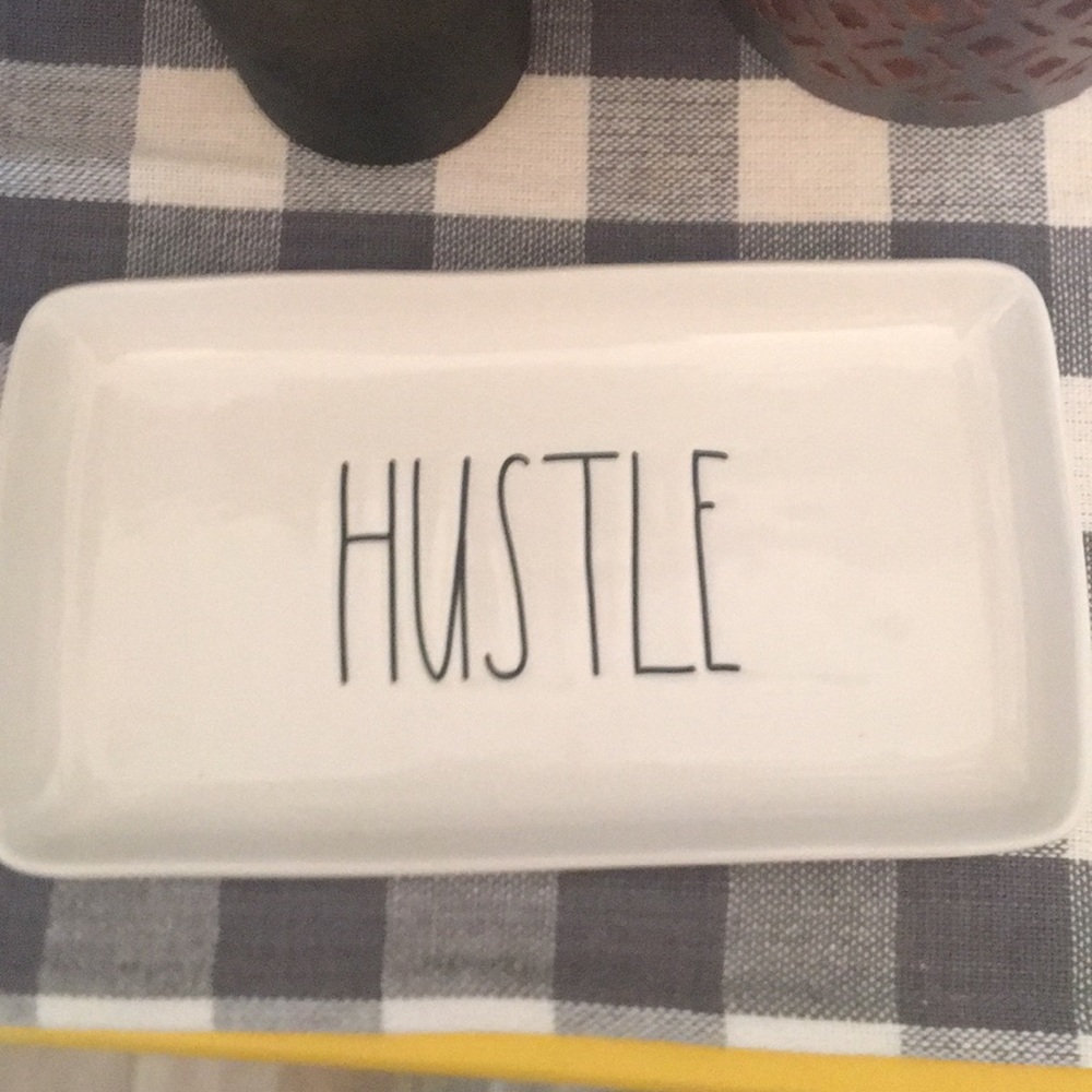 Rae Dunn hustle tray